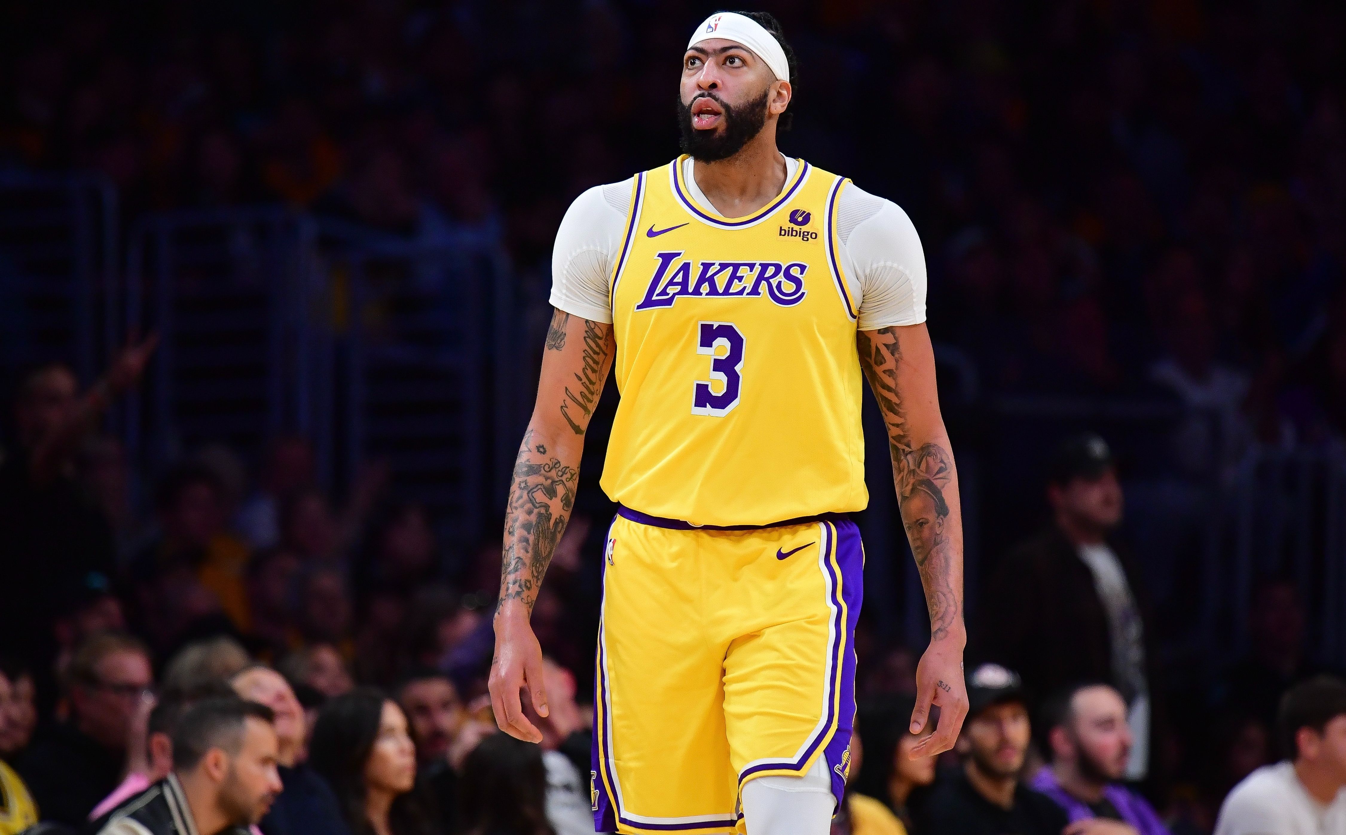 NBA季后赛：开拓者队惨遭湖人横扫出局
